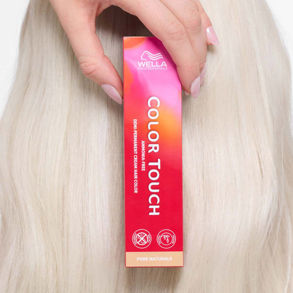 Wella Color Touch Rich Naturals 8/3 Biondo Chiaro Dorato 60ml - colore semipermanente senza ammoniaca [all]