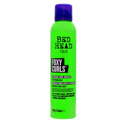 Tigi Bed Head Foxy Curls Extreme Mousse 250ml - mousse anti-frisottis pour cheveux bouclés